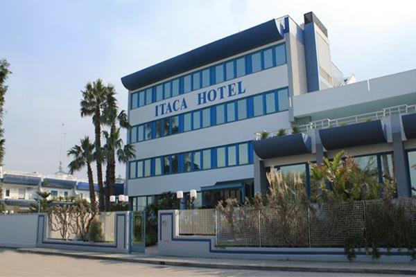 Itaca Hotel Barletta Buitenkant foto