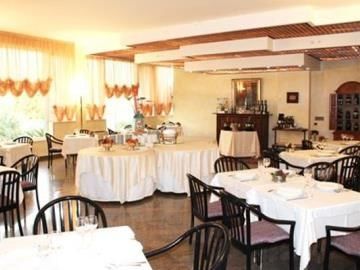 Itaca Hotel Barletta Buitenkant foto